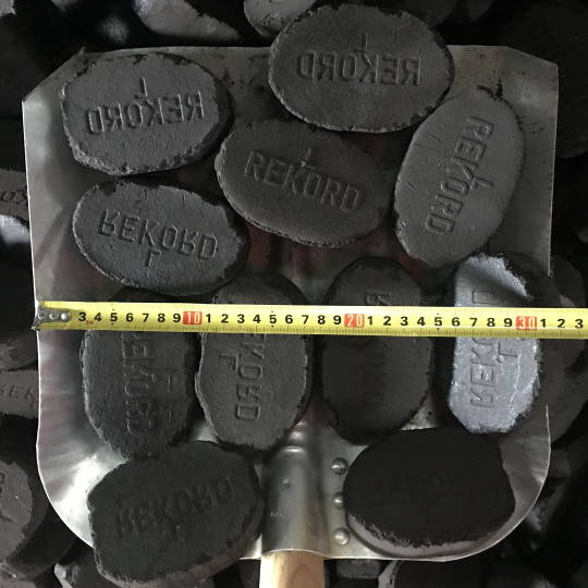 Prodej hnědouhelné brikety 4" uhelný sklad Štíty - rozměr